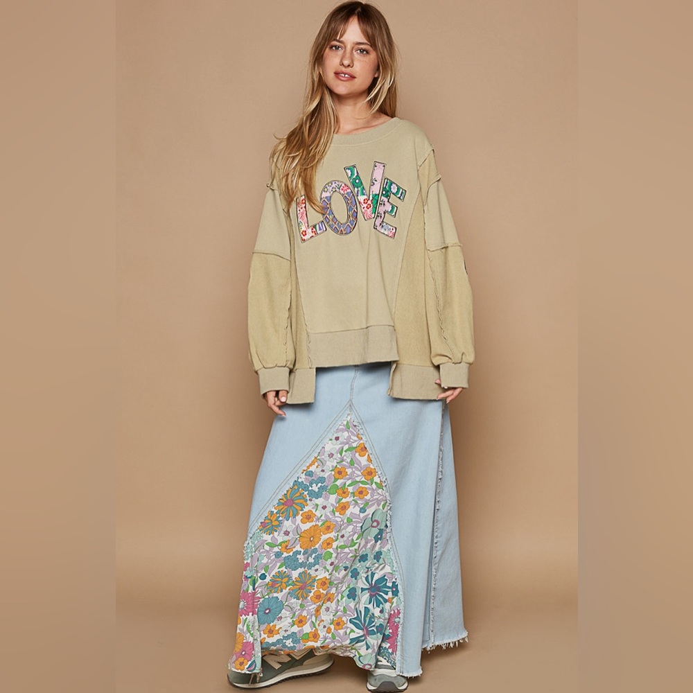 LOVE Appliqué Olive Green Women's Pullover Sweatshirt - Picture 4 of 4